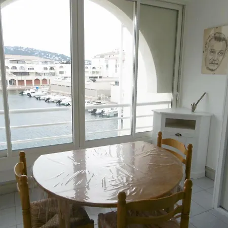 T2 A Avec Vue Marina Et Parking Prive Pour 4 Pers - Fr-1-472-111 * Sète